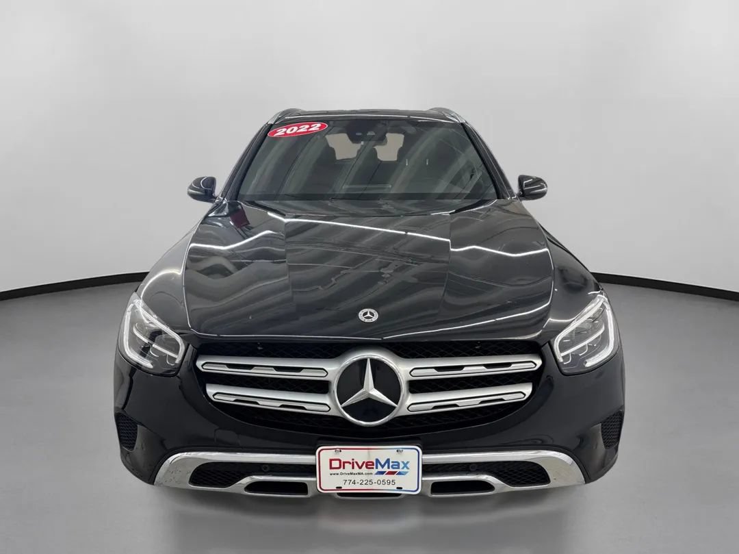 Used 2022 Mercedes-Benz GLC 300 4MATIC image 2