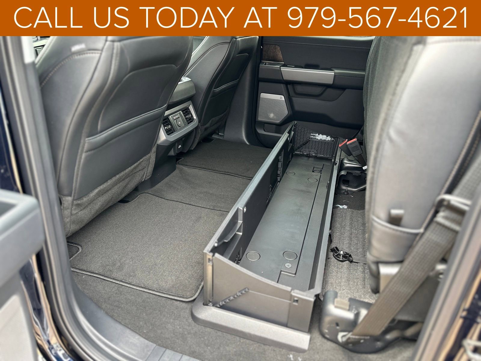 New 2025 Ford F250 Lariat w/ FX4 Off-Road Package image 55