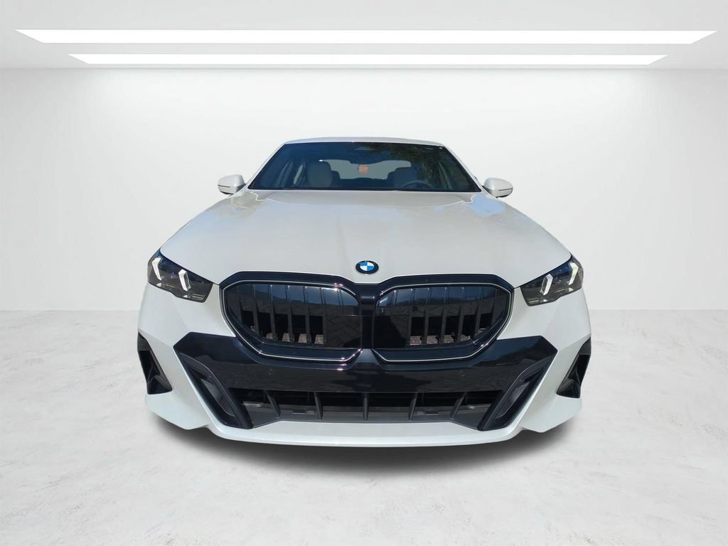 New 2027 BMW 530i xDrive w/ M Sport Package AWD/4WD image 9