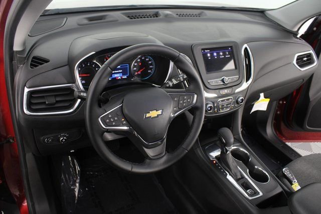 Used 2024 Chevrolet Equinox LT image 8