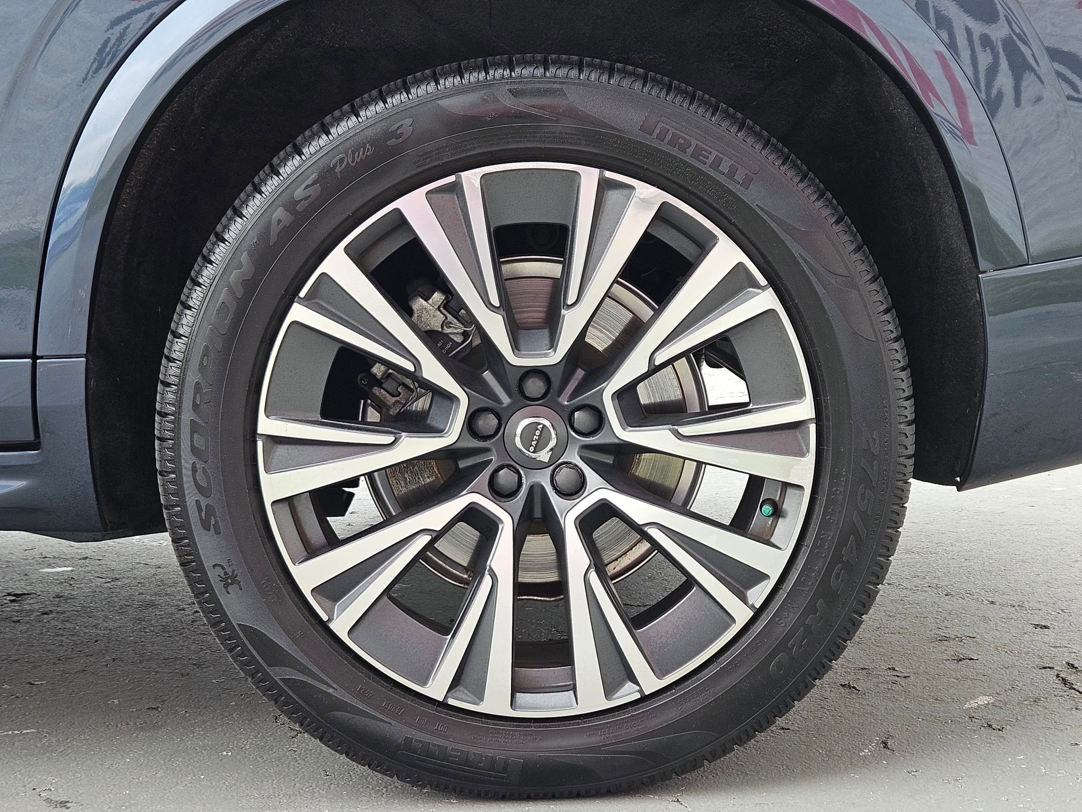 Used 2021 Volvo XC90 T5 Momentum w/ Climate Package image 29