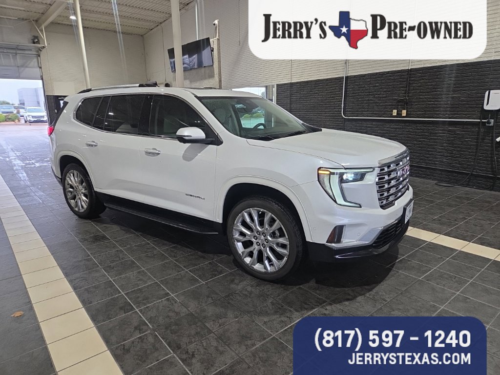 Used 2024 GMC Acadia Denali w/ Super Cruise Package FWD image 2