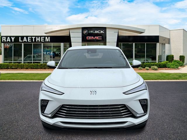 Used 2025 Buick Envista Preferred w/ Convenience I Package image 8