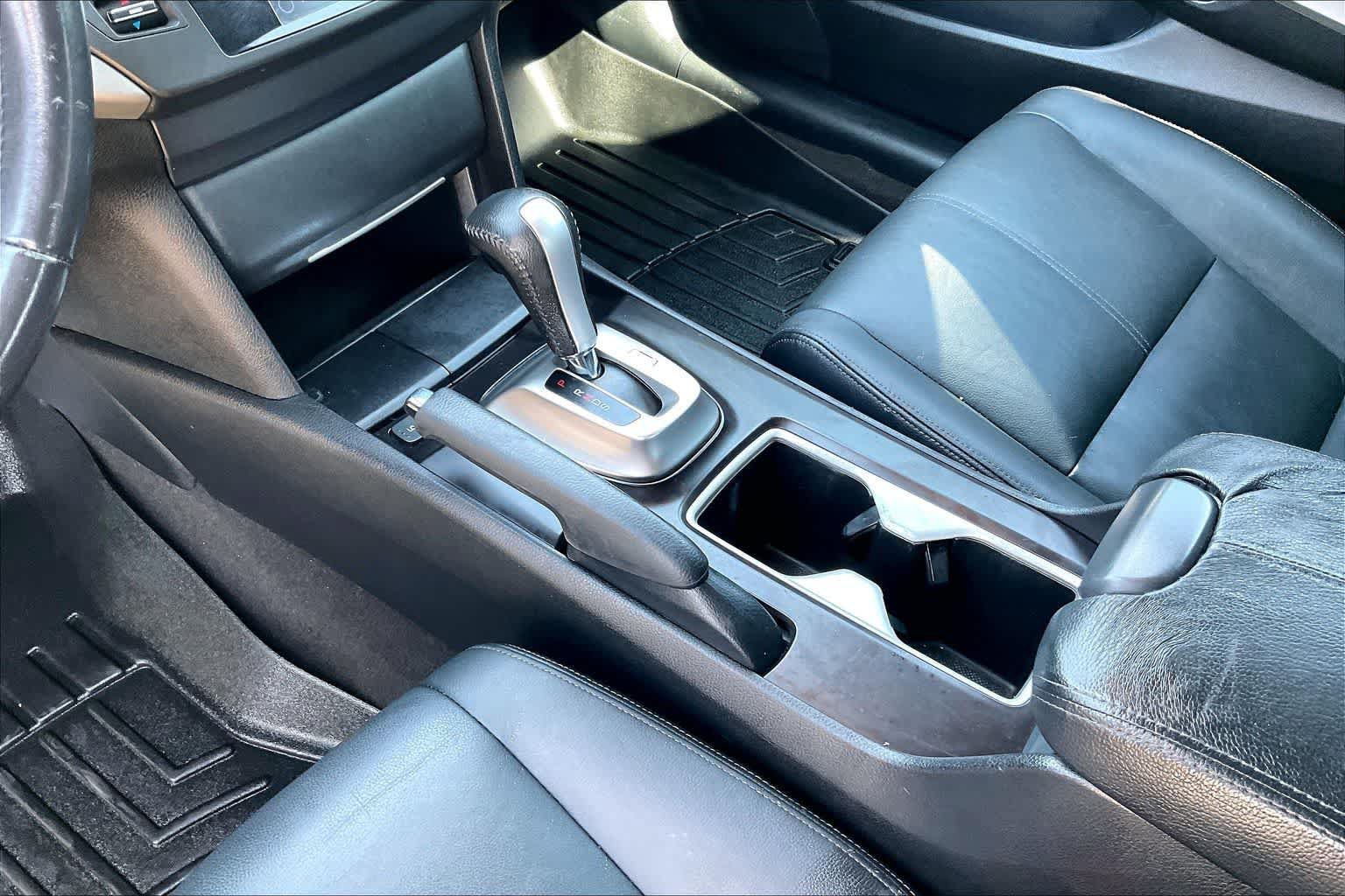 Used 2013 Honda Crosstour EX-L image 15