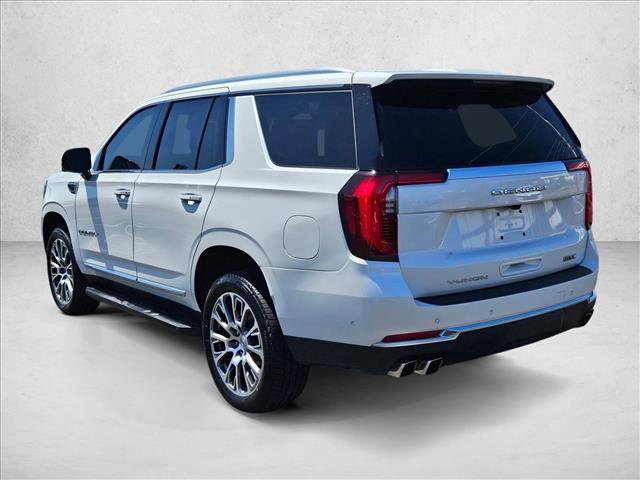 Used 2025 GMC Yukon Denali w/ LPO, Illumination Package AWD/4WD image 8