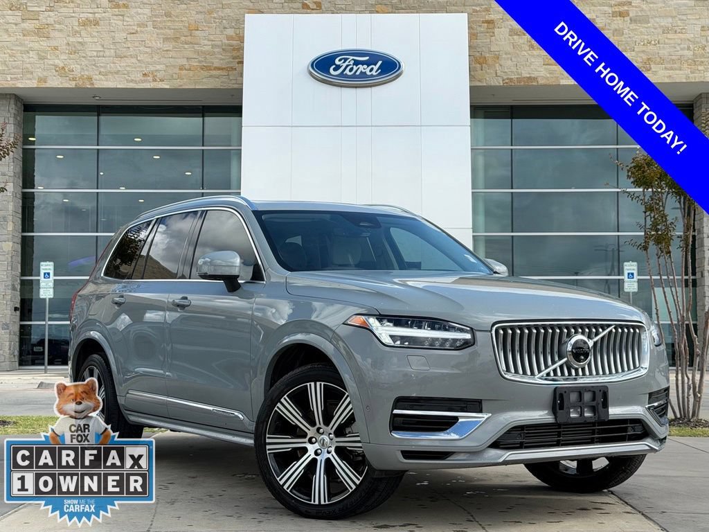 Used 2024 Volvo XC90 T8 Ultimate w/ Lounge Package