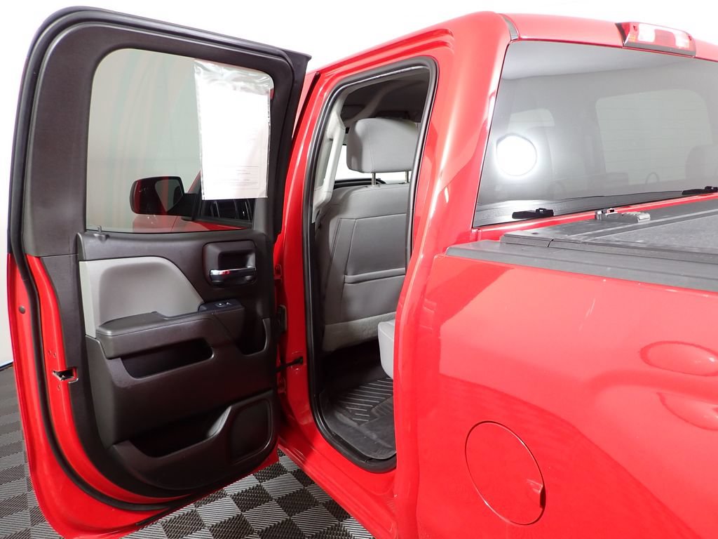 Used 2018 Chevrolet Silverado 1500 Custom w/ Custom Convenience Package RWD image 32