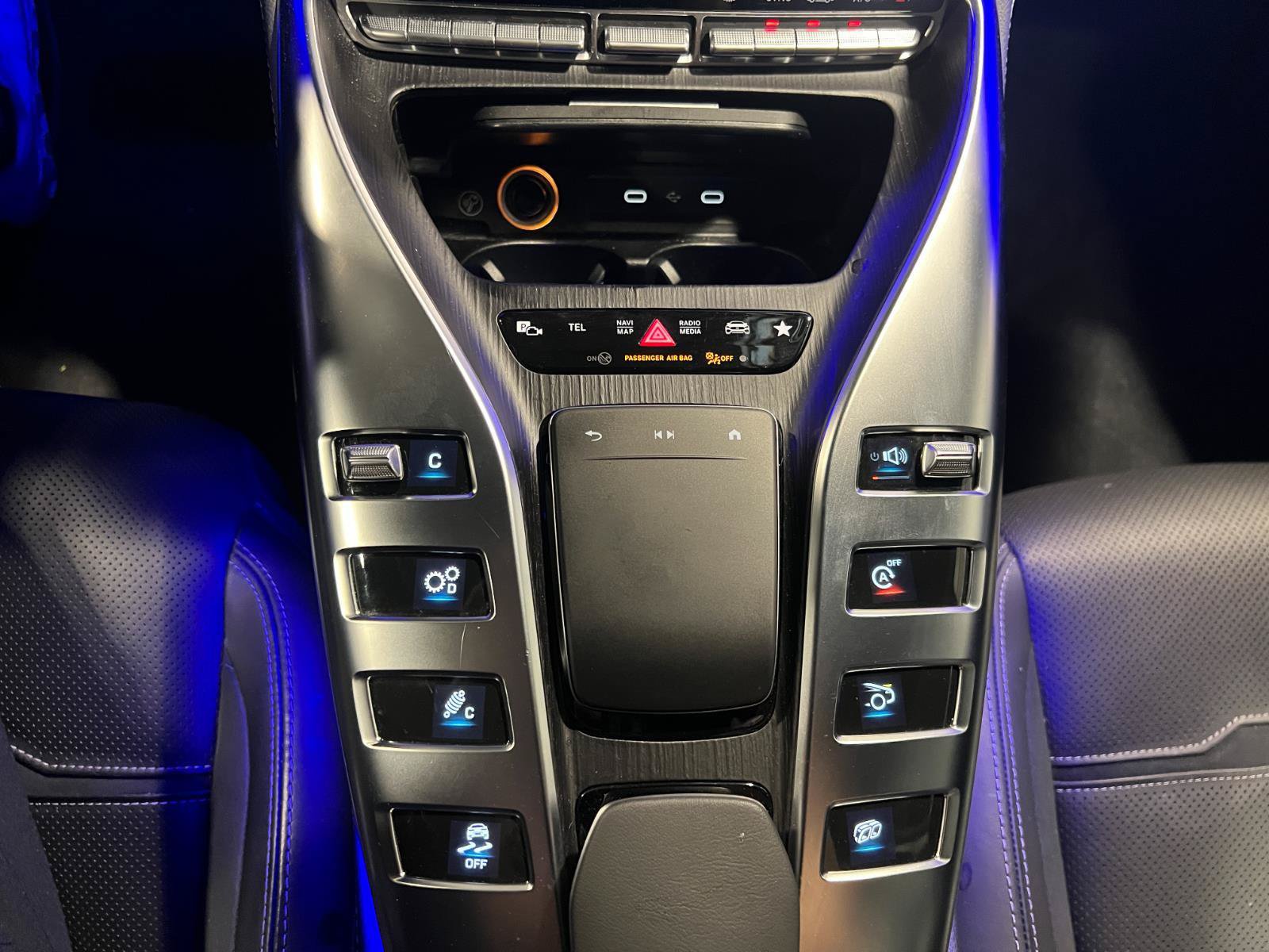 Used 2024 Mercedes-Benz AMG GT 63 image 22