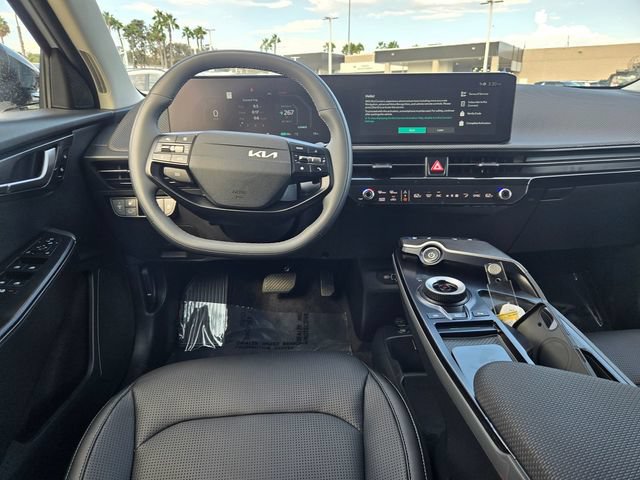 New 2026 Kia EV6 Wind RWD image 8
