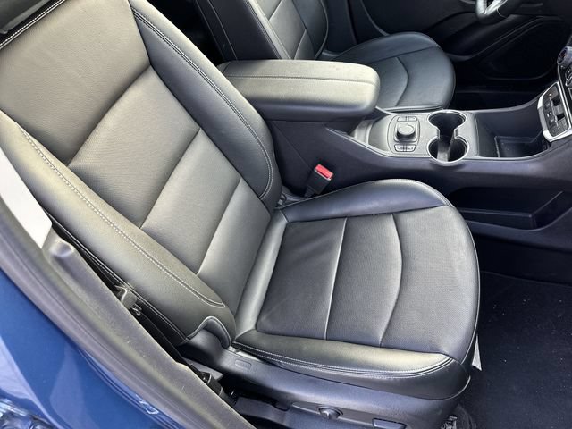 Used 2024 GMC Terrain SLT FWD image 26