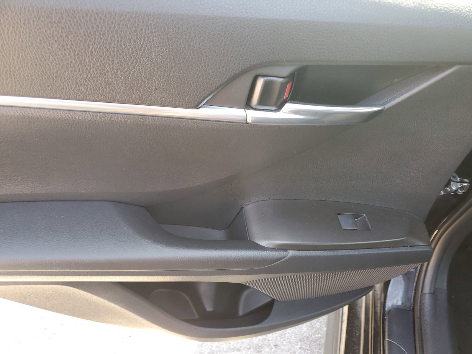 Certified 2024 Toyota Camry SE FWD image 15