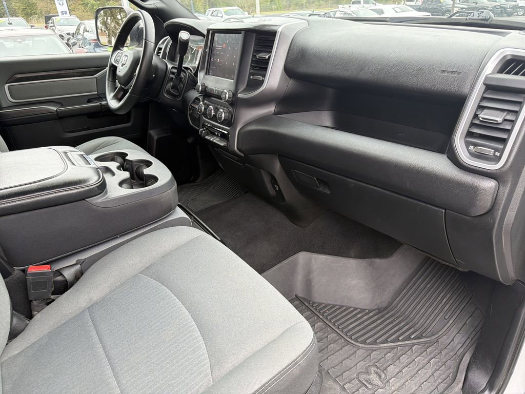 Used 2022 RAM 2500 Big Horn w/ Cold Weather Group image 15