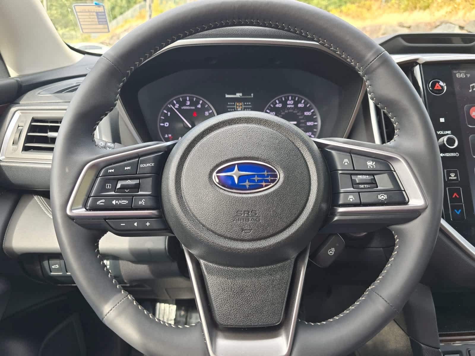 Certified 2025 Subaru Ascent Touring AWD/4WD image 11