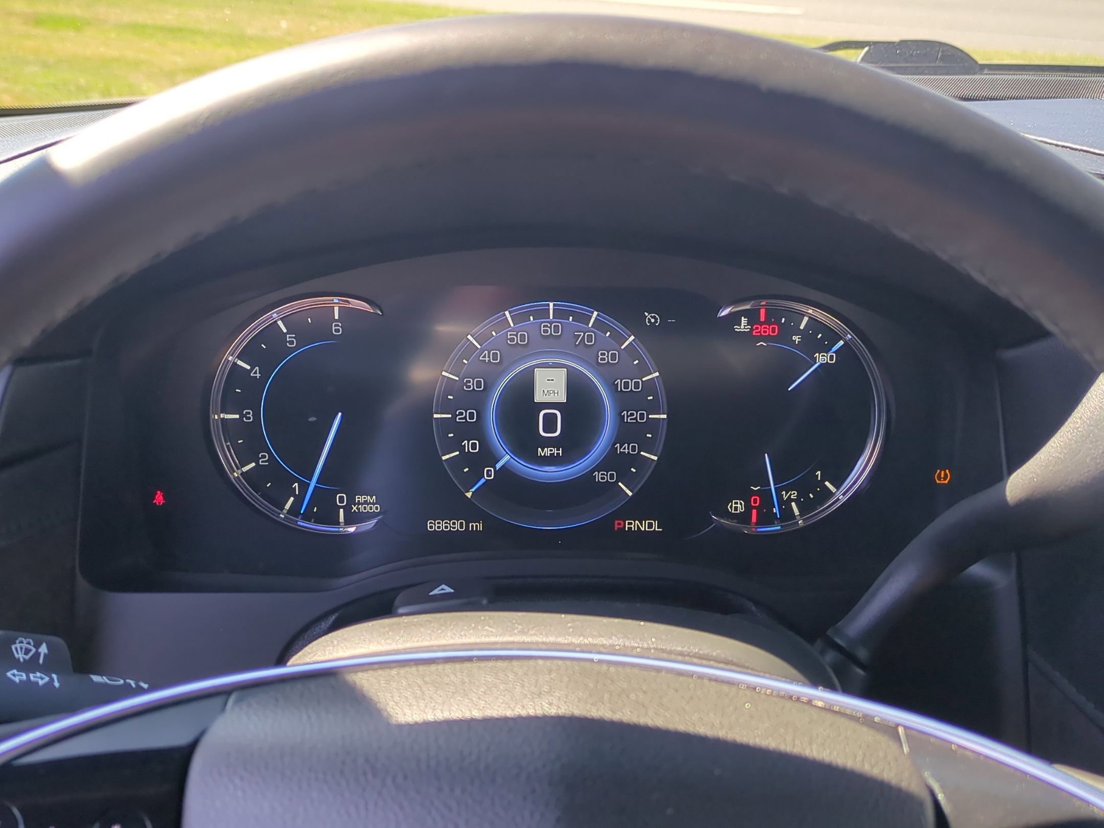 Certified 2020 Cadillac Escalade Luxury image 11