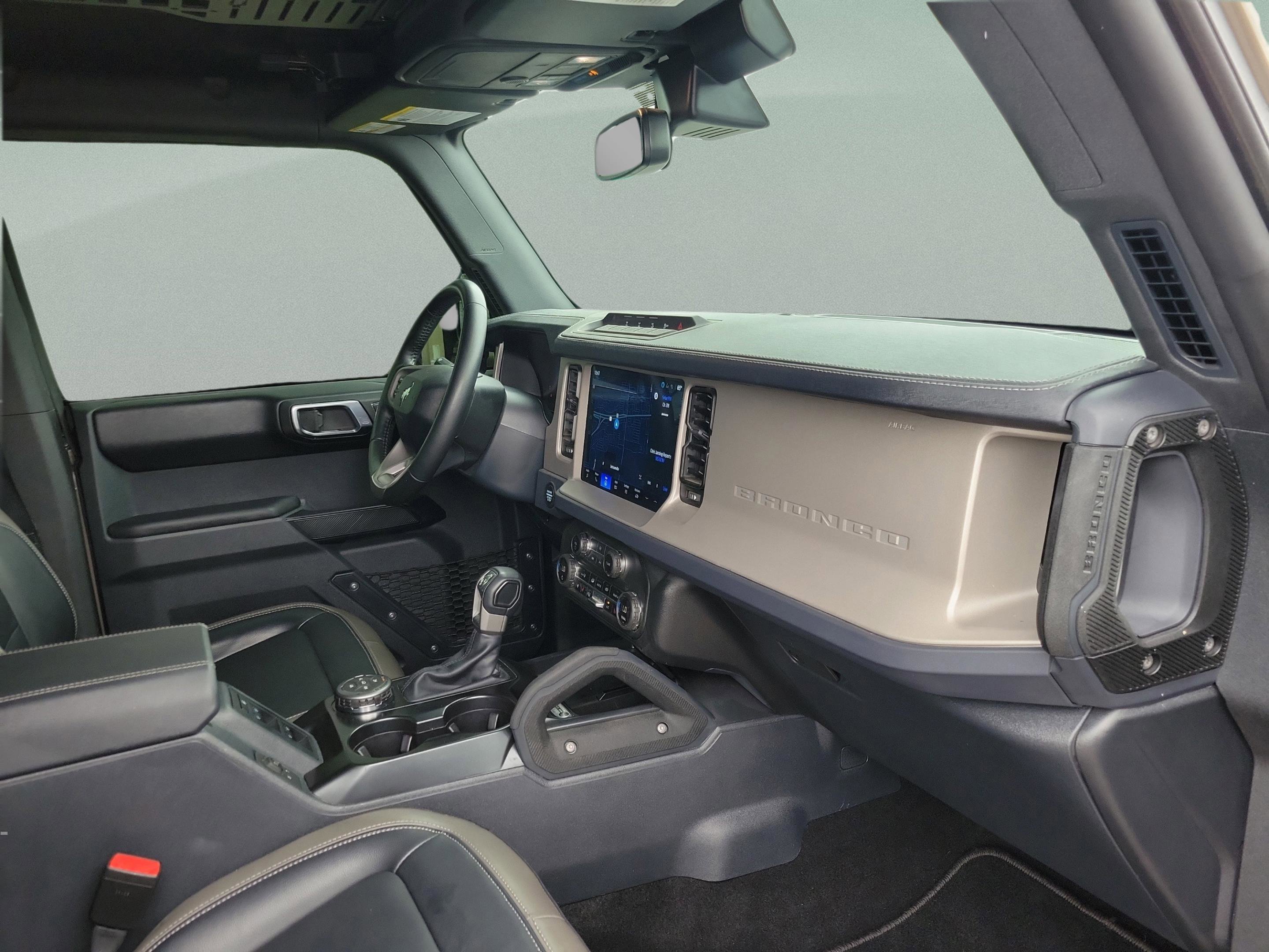 Used 2025 Ford Bronco Outer Banks w/ Sasquatch Package image 31