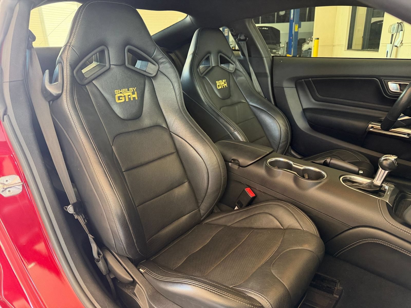 Used 2022 Ford Mustang GT Premium w/ GT Performance Package RWD image 30