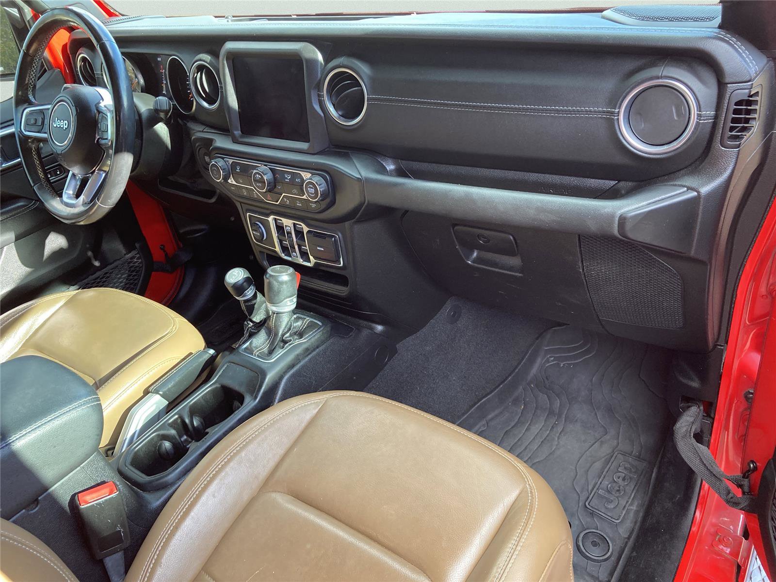 Used 2020 Jeep Gladiator Overland w/ Popular Equipment Package image 30