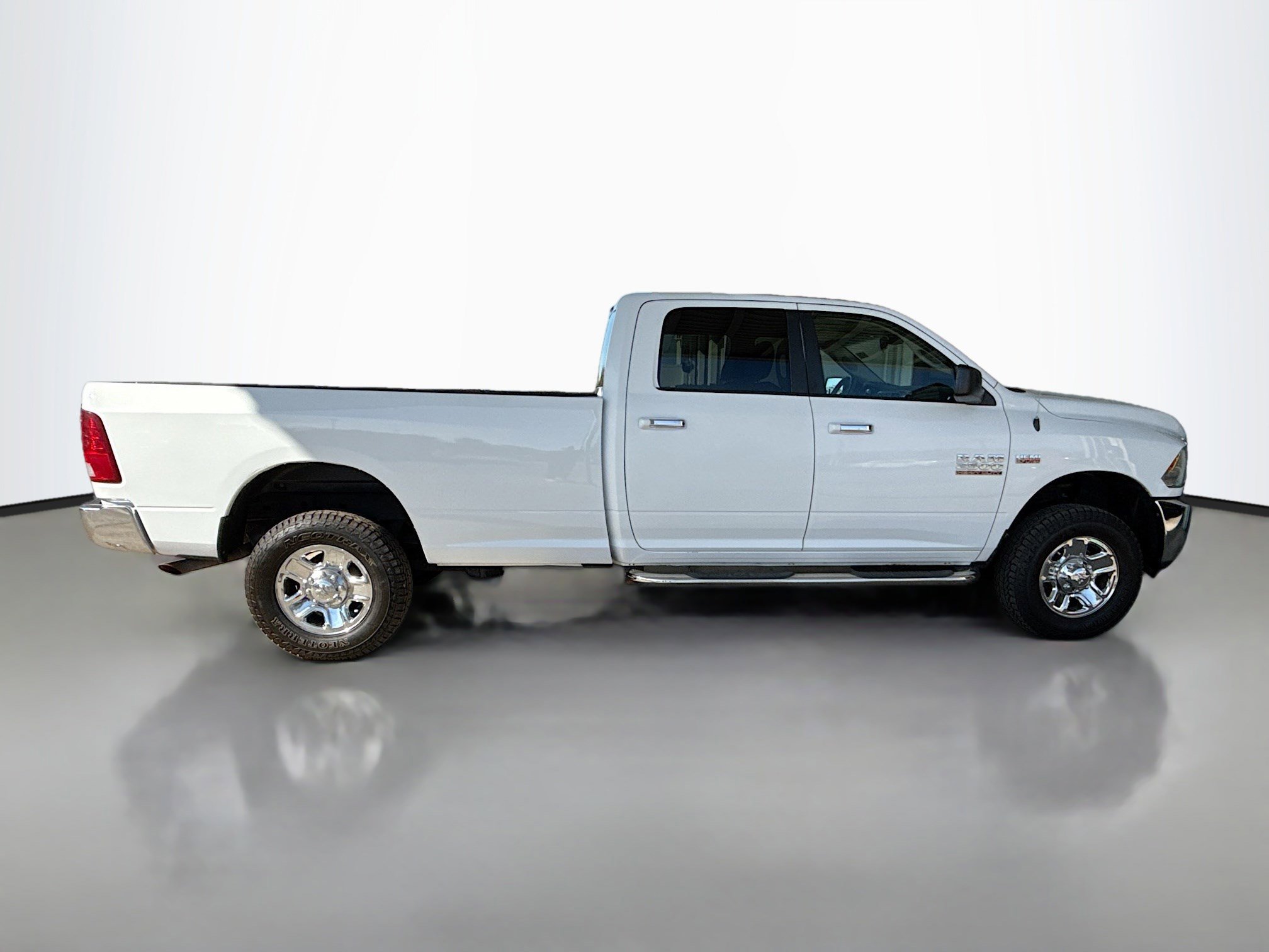 Used 2016 RAM 2500 SLT image 11