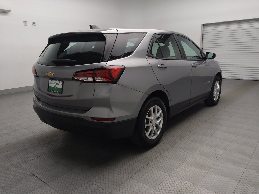 Used 2024 Chevrolet Equinox LS w/ LPO, Cargo Package image 9