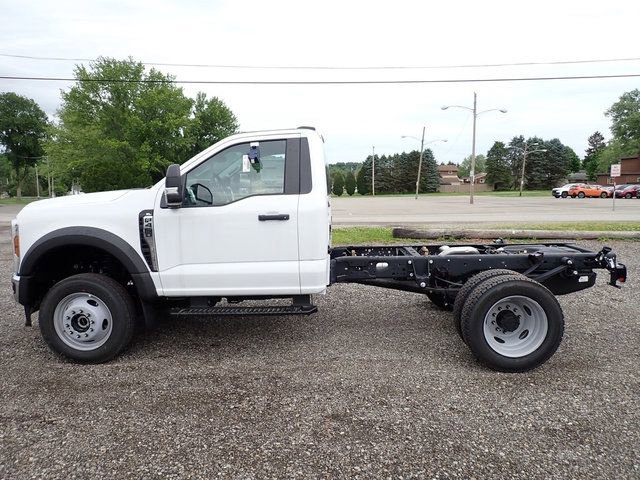 New 2026 Ford F450 XL w/ XL Chrome Package AWD/4WD image 2