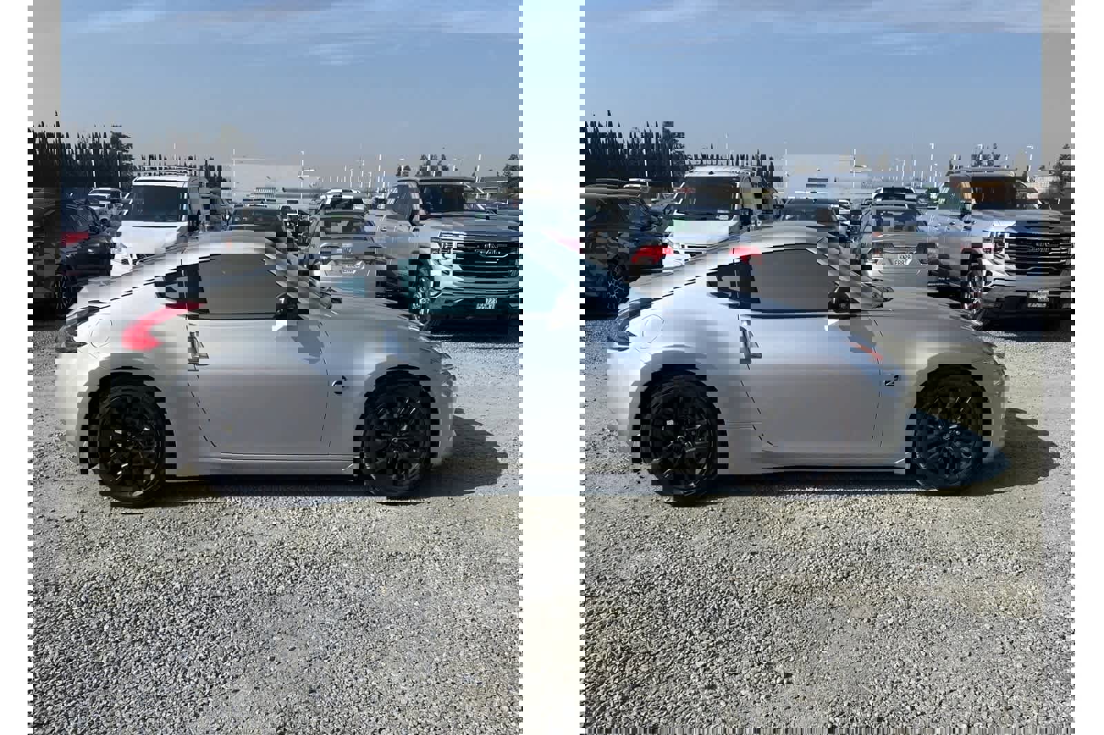 Used 2016 Nissan 370Z Coupe image 8