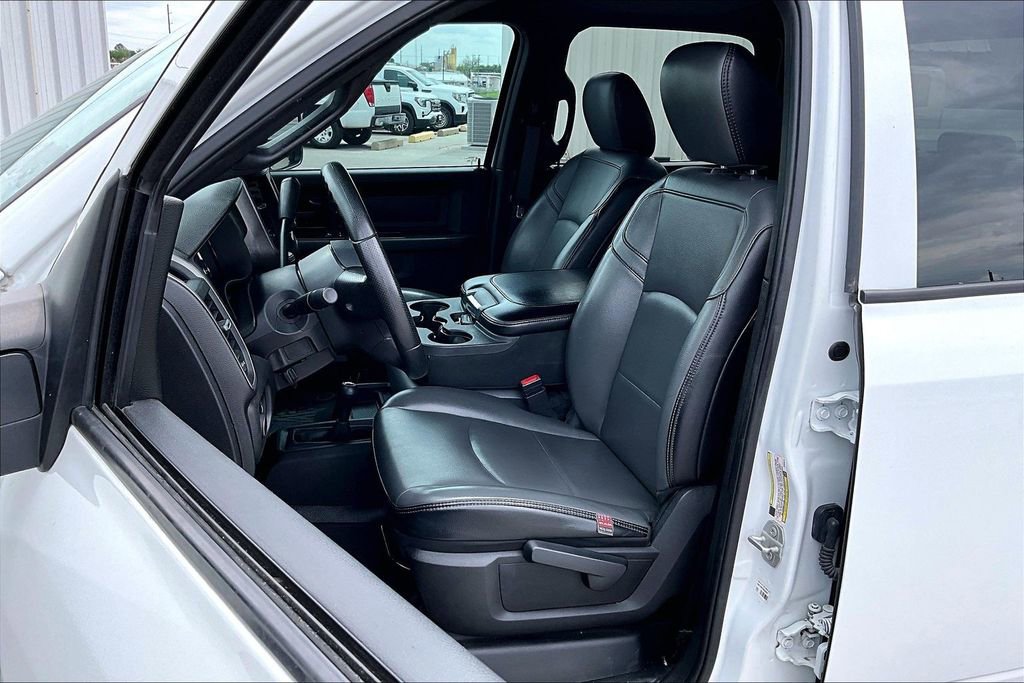 Used 2023 RAM 3500 Tradesman image 32