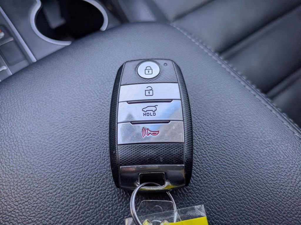 Used 2019 Kia Sorento EX image 28