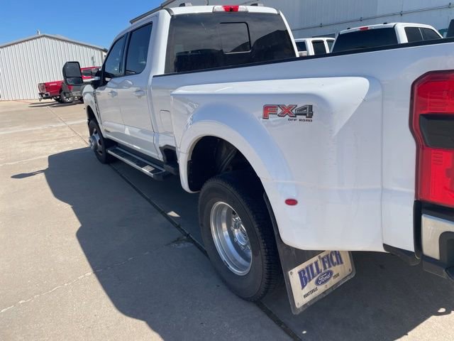 Used 2023 Ford F350 Lariat w/ FX4 Off-Road Package image 7