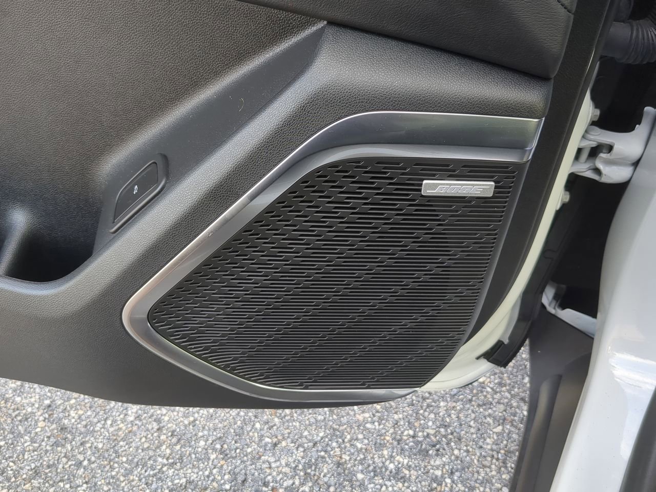 Used 2025 Buick Enclave Preferred w/ Power Package image 24