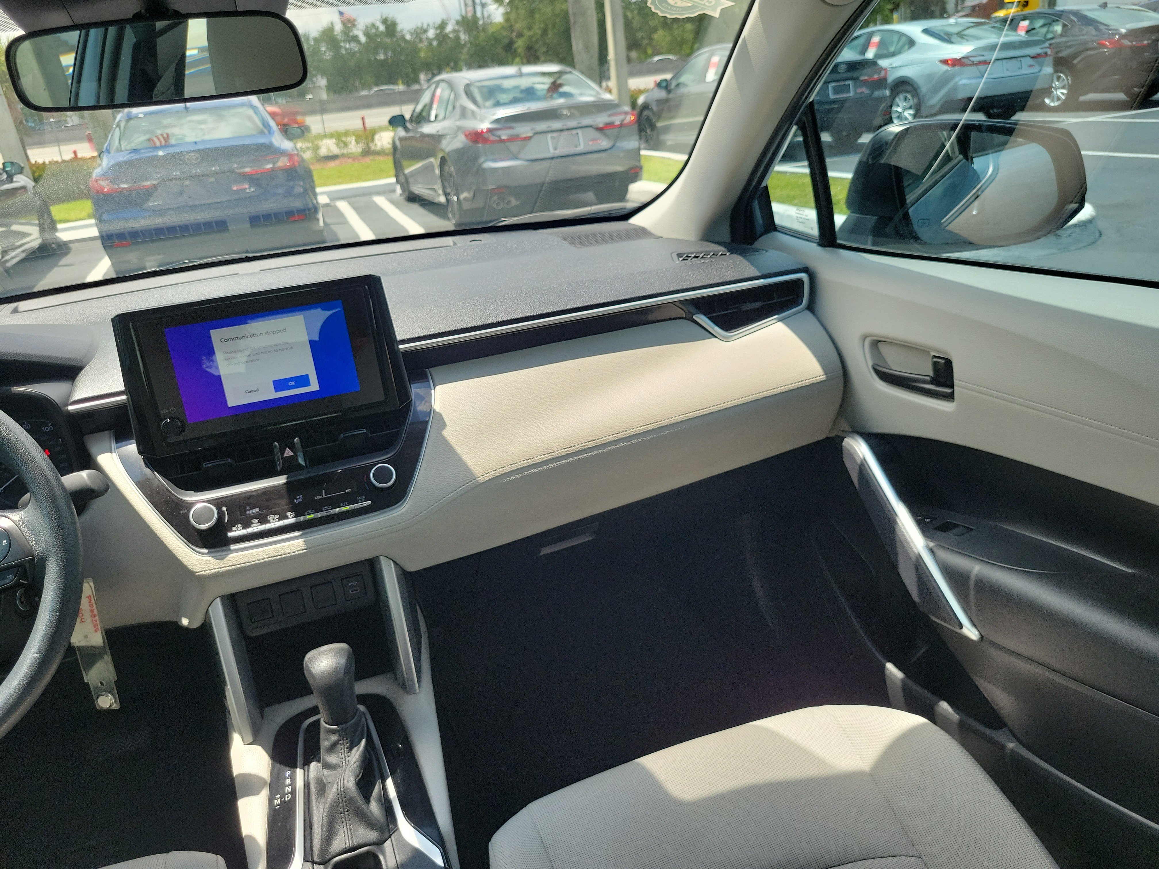 Used 2023 Toyota Corolla Cross L FWD image 17