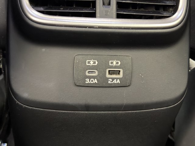 Used 2025 Subaru Legacy Premium w/ Popular Package #1A AWD/4WD image 18