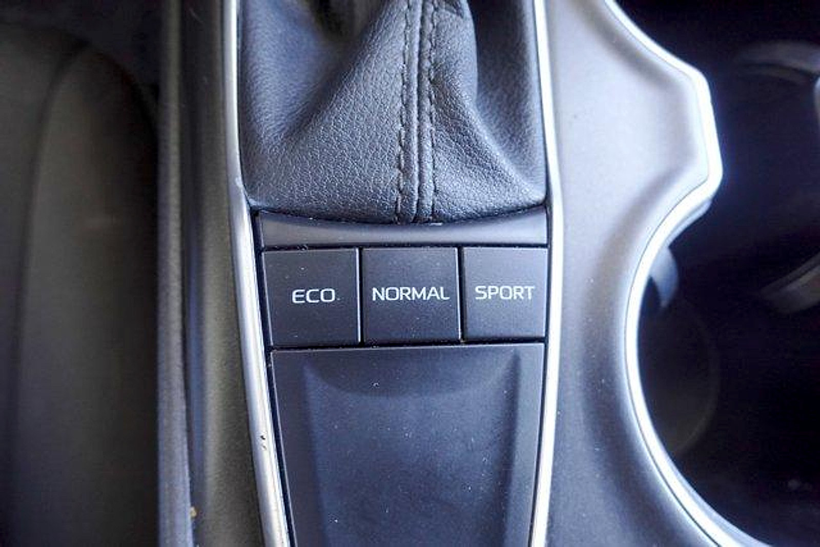 Certified 2024 Toyota Camry LE FWD image 20