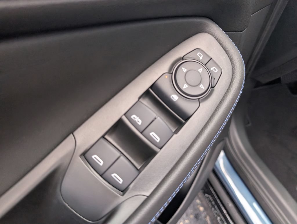New 2026 Buick Encore GX Sport Touring FWD image 15