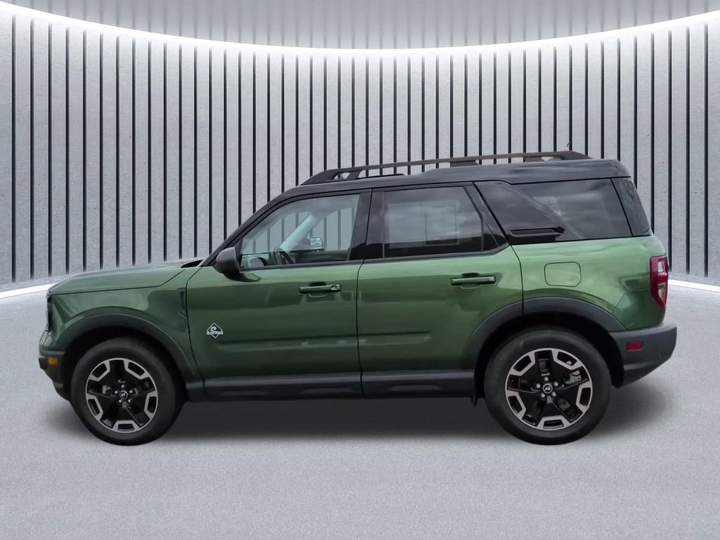 Used 2024 Ford Bronco Sport Outer Banks w/ Tech Package image 10