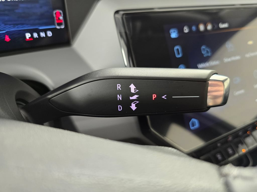 New 2027 Chevrolet Bolt LT w/ Comfort Package FWD image 35