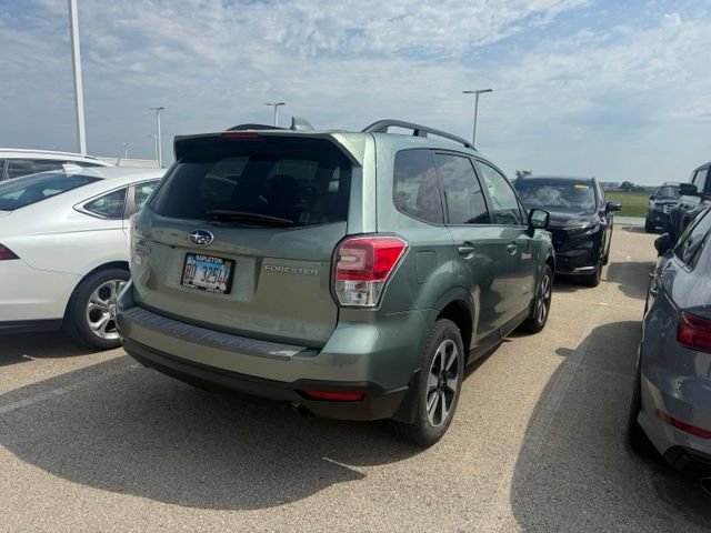 Used 2018 Subaru Forester 2.5i Premium AWD/4WD image 3