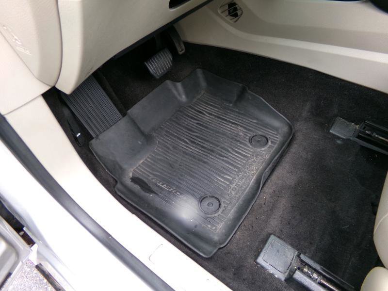 Used 2018 Ford Fusion Energi SE image 12