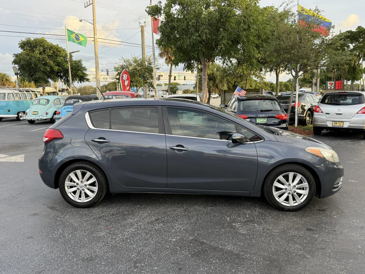 Used 2014 Kia Forte EX w/ EX Premium Package image 7