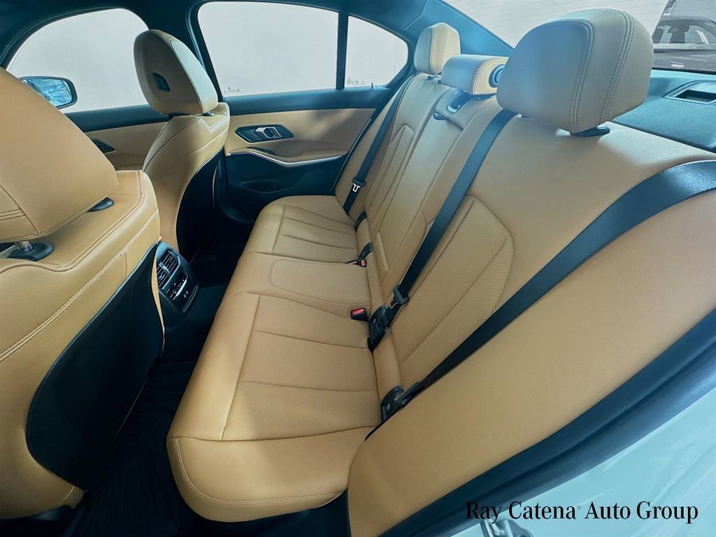 Used 2025 BMW 330i xDrive Sedan w/ Convenience Package image 25