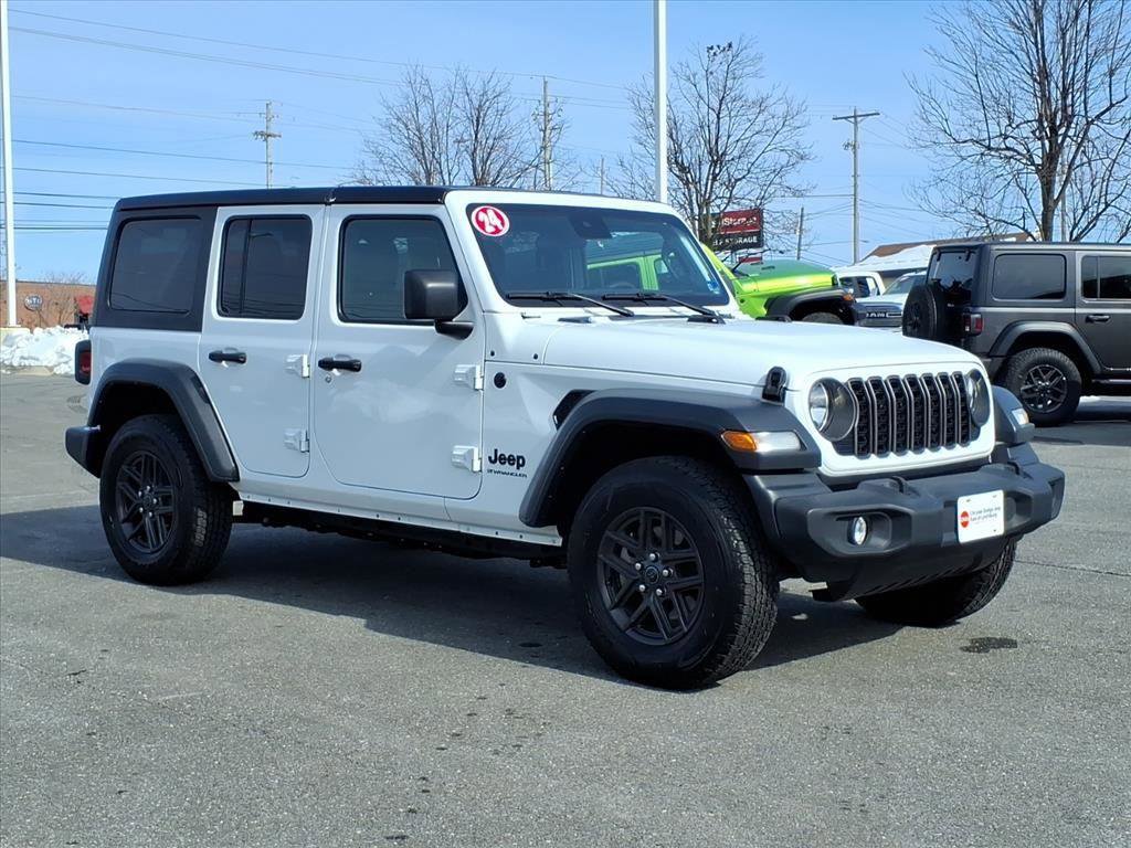 Used 2024 Jeep Wrangler Sport S image 2