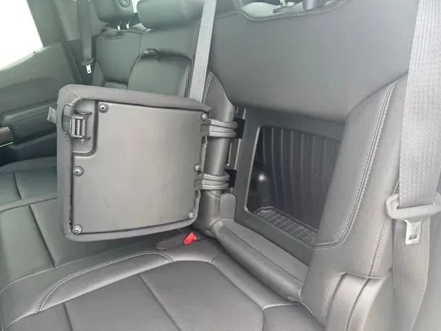 Used 2019 Chevrolet Silverado 1500 LT Trail Boss AWD/4WD image 19