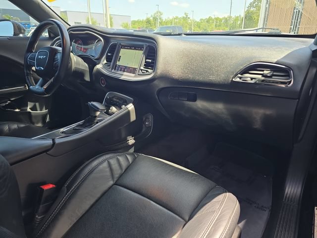 Used 2017 Dodge Challenger SRT Hellcat RWD image 11