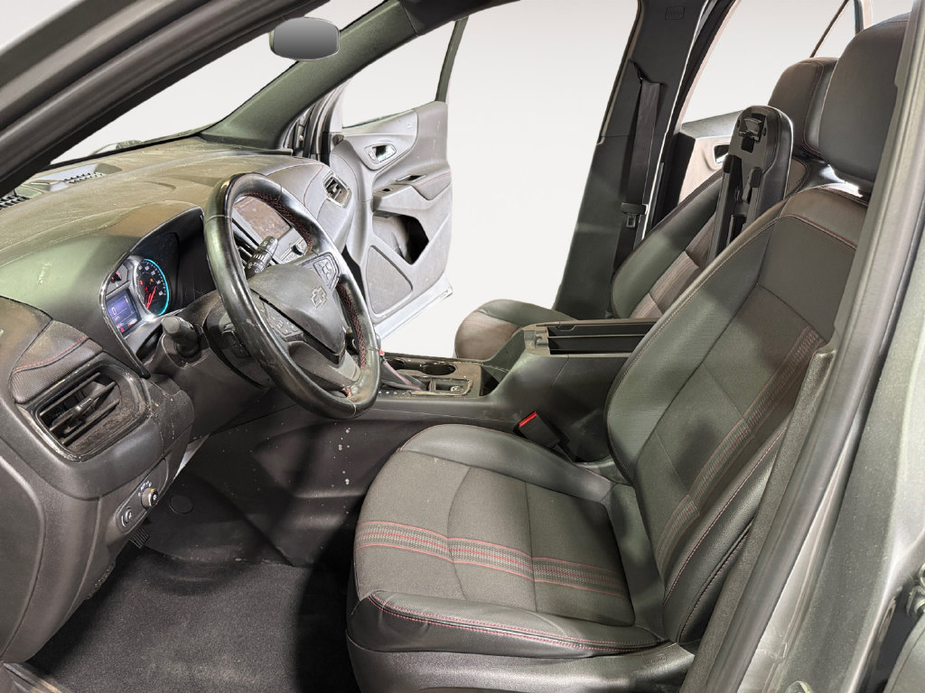 Used 2023 Chevrolet Equinox RS AWD/4WD image 9