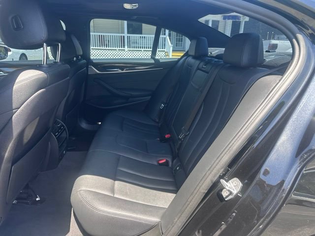 Used 2018 BMW 530i xDrive AWD/4WD image 10