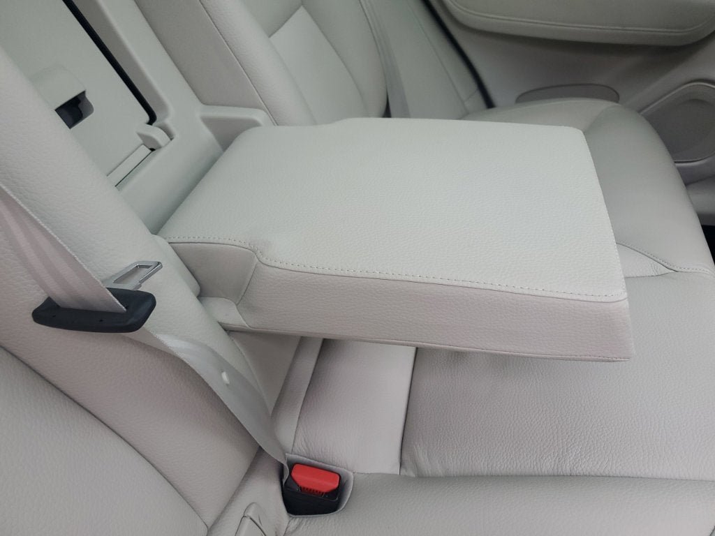 Used 2023 Volvo XC60 B5 Plus FWD image 54