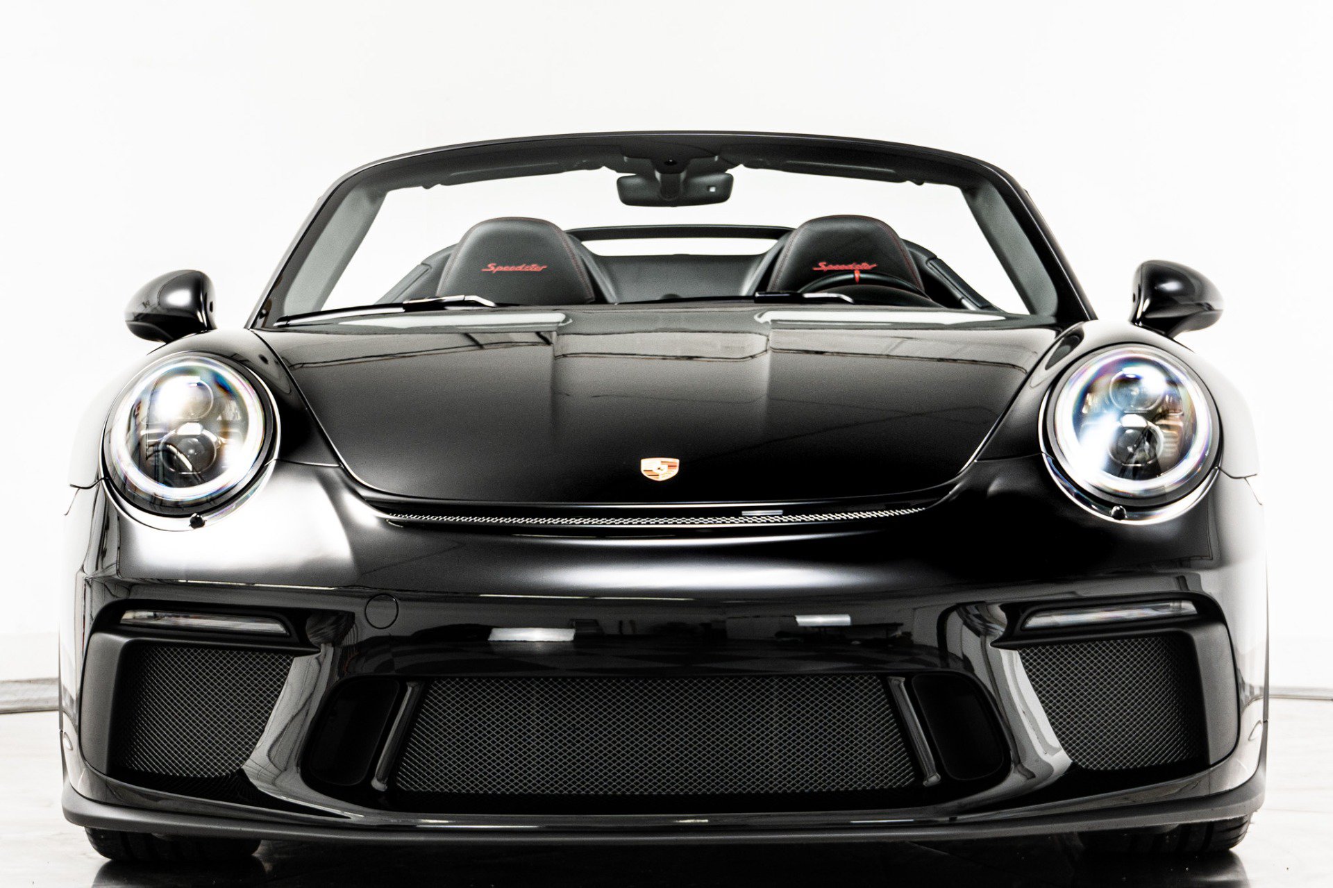 Used 2019 Porsche 911 Speedster RWD image 4