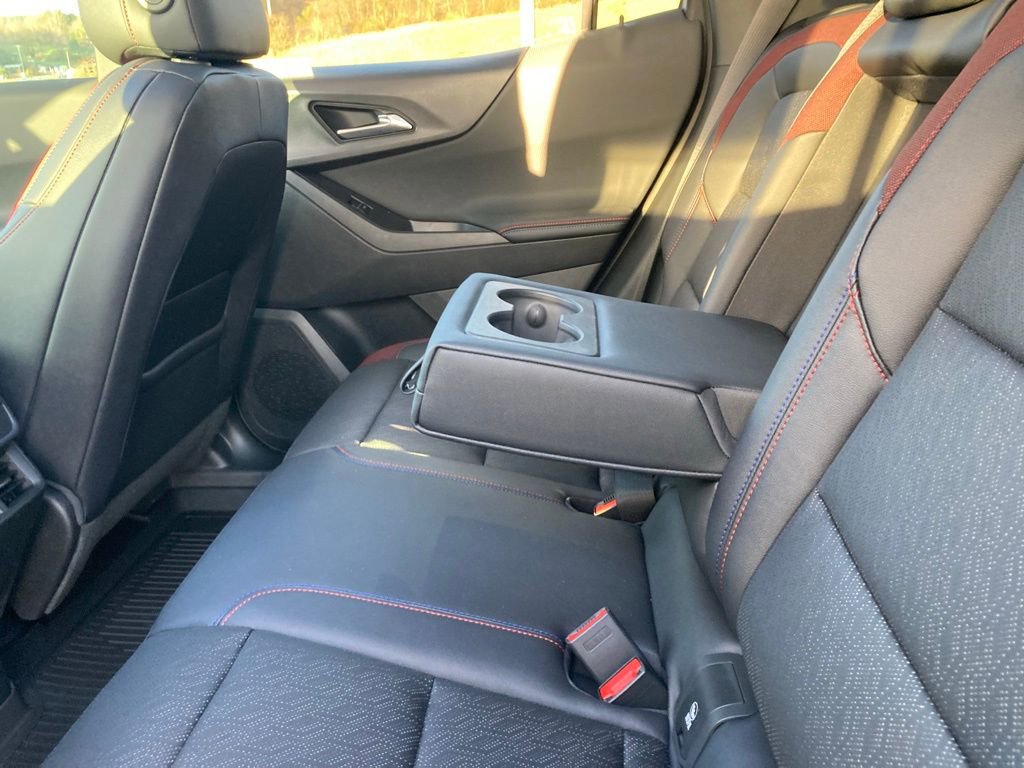 New 2026 Chevrolet Equinox RS w/ Convenience Package III image 31