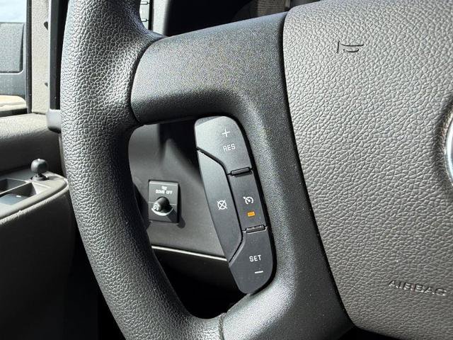 Used 2022 Chevrolet Express 3500 LS RWD image 12