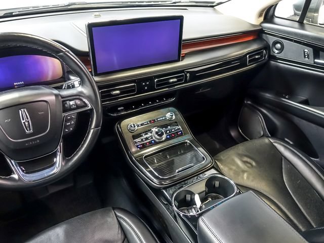 Used 2022 Lincoln Nautilus Reserve w/ Monochromatic Package AWD/4WD image 18