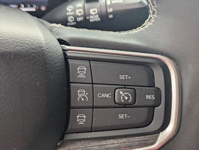 Used 2022 Jeep Wagoneer Series II RWD image 11